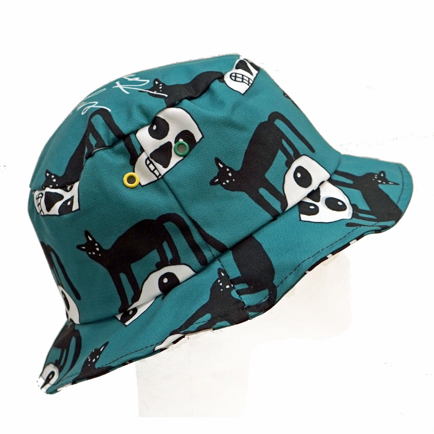 Black Cat Trendy Bucket Hat