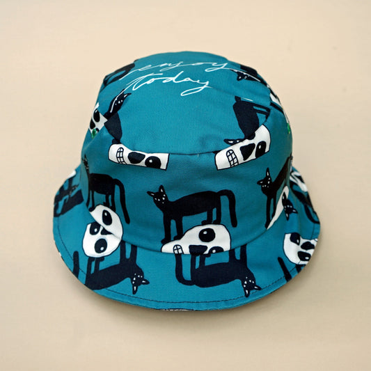 Black Cat Trendy Bucket Hat